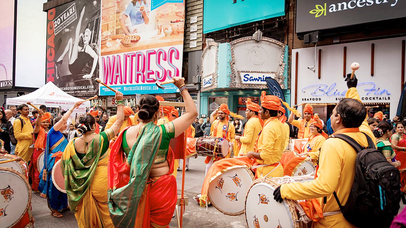 Photo of क्या है हिन्दू फोबिया का कारण?