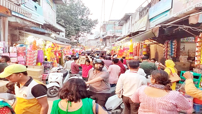 Photo of धनतेरस पर दिल्ली में में 15 हज़ार करोड़ रुपये के व्यापार का अनुमान – सीटीआई