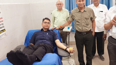 Photo of संभागीय आयुक्त की पहल : सागवाड़ा में रक्तदान शिविर में 111 यूनिट रक्त संग्रहित