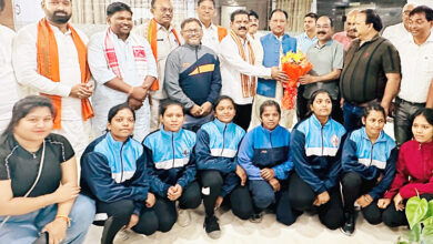 Photo of विष्णुदेव साय ने छत्तीसगढ़ के 32 पावर लिफ्टर खिलाड़ियों से की मुलाकात