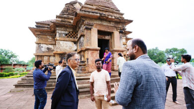 Photo of नारायणपाल मंदिर की वस्तुकला देखकर प्रभावित हुए वित्त आयोग के अध्यक्ष डॉ. पनगढ़िया