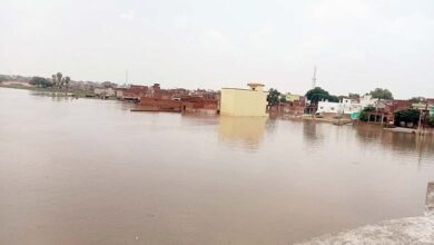 Photo of शाहजहांपुर में नदियों का जलस्तर बढ़ने से शहर के अंदर घुसा पानी, सड़कें डूबीं