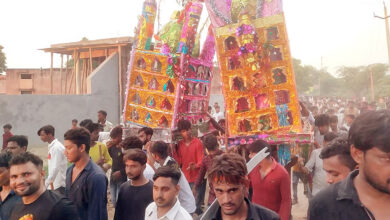 Photo of मथुरा जिले में सभी ताजिये गमगीन माहौल एवं सादगी के साथ कर्बला में किए गये सुपुर्द ए खाक