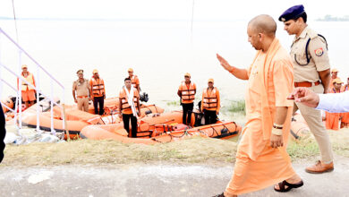 Photo of आपदा पीड़ितों के लिए संकट मोचक बने सीएम योगी, बचायी हजारों की जान