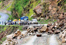 Photo of उत्तराखंड में 3000 से ज्यादा यात्री फंसे हुए हैं, राहत कार्य जारी