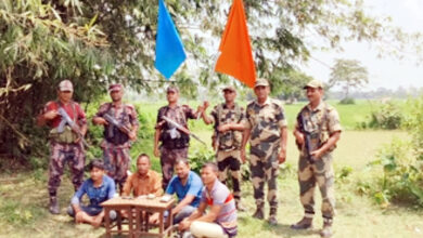 Photo of बंगाल में बीएसएफ की बड़ी सफलता: चार बांग्लादेशी नागरिकों को सीमा पर पकड़ा