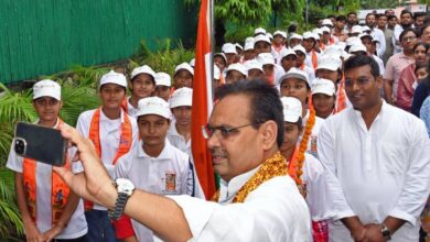 Photo of सिकराय विधायक द्वारा छात्राओं को हवाई मार्ग से अयोध्या दर्शन की पहल