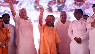 Photo of दीपोत्सव पर जलते हैं दीप तो सपा मुखिया और पाकिस्तान को होती है तकलीफः सीएम