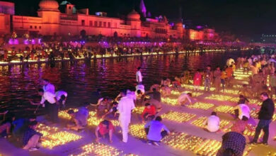 Photo of अयोध्या में शुरू होगा दिव्य और भव्य दीपोत्सव: सरयू के घाटों पर सजावट के साथ 28 लाख दीये बिछाने का काम हुआ शुरू