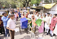 Photo of बेहतर कचरा प्रबंधन हेतु सकरी गलियों व सघन आबादी वाले क्षेत्रों में कचरा परिवहन हेतु साईकिल रिक्शा कराए उपलब्ध