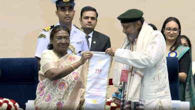 Photo of दादा साहेब फाल्के पुरस्कार मिलने पर भावुक हुए मिथुन चक्रवर्ती