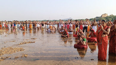 Photo of पूर्वजो के साथ शहीदों को भी किया तर्पण