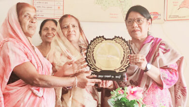 Photo of “जहां पद नहीं, कर्म बोलते हैं — माकड़ी की जनता ने दिया शिप्रा त्रिपाठी को अमर विदाई-सम्मान”