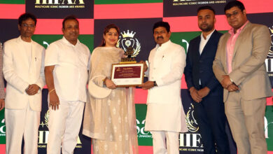 Photo of हेल्थकेयर हीरोज़ को मिला नया मंच –हिफा में पहली बार डॉक्टरों के साथ नर्स, वार्ड बॉय और एम्बुलेंस ड्राइवर को भी किया गया सम्मानित