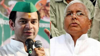 Photo of तेज प्रताप की प्रेम लीला पर चला लालू का सियासी चाबुक