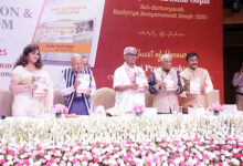 Photo of संघर्ष, इतिहास और राष्ट्रीयता का प्रतीक है ‘इंक, सैफरन एंड फ्रीडम’ पुस्तक : कृष्ण गोपाल