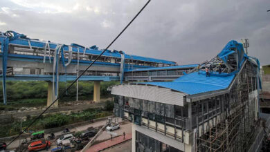 Photo of ‘विकास’ उड़ गया आंधी में