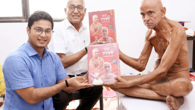 Photo of मुनिश्री ने टीएमयू के कुलाधिपति को वात्सल्य में दिया सहज पथगामी ग्रंथ