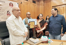 Photo of साहित्यकार भरत चन्द्र शर्मा को नई दिल्ली में मिला विष्णु प्रभाकर प्रतिष्ठान -कथा सम्मान