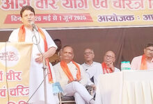 Photo of व्यक्ति का शारीरिक निर्माण जितना महत्वपूर्ण है उससे अधिक आद्यात्मिक निर्माण आवश्यक है : जयेंद्र शास्त्री