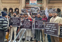 Photo of गायब हुआ लोटा, ब्रज रज का टोटा