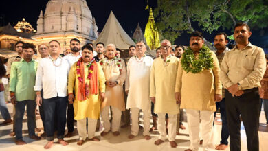 Photo of वाराणसी सर्किट हाउस में दिनेश कुमार गोयल सभापति ने वाराणसी,गाजीपुर, चंदौली की बिंदुवार समीक्षा बैठक की