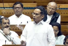 Photo of ऑपरेशन सिंदूर पर लोकसभा में गरजे गौरव गोगोई: पूछा – प्रधानमंत्री ने किसके आगे झुककर सीजफायर किया?