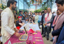 Photo of भारत की प्रतिष्ठित थेवा कला पहुंची रूस मॉस्को में मिला सम्मान