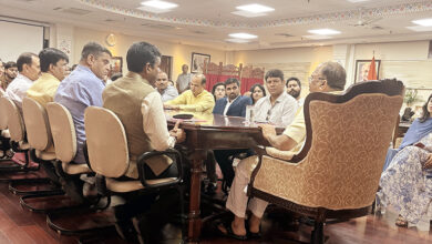 Photo of विधानसभाध्यक्ष वासुदेव देवनानी का एक और नवाचार राज्य भर के सोशल मीडिया इन्फ्लुएंसर्स को संबोधित किया