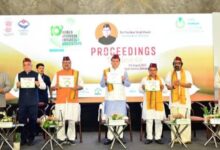 Photo of प्रदेश में आयुर्वेद को बढ़ावा देने के लिए प्रत्येक जनपद में एक -एक मॉडल आयुष गांव विकसित किया जा रहा है