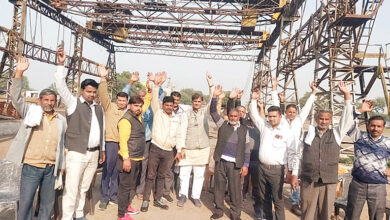 Photo of गन्ना किसानों से सौतेला बर्ताव