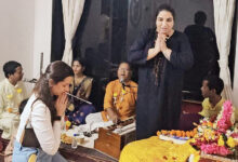 Photo of गुरुमा करिश्मा शेट्टी ने डॉ. दीपक सिंह के निवास पहुँच दिया शिव भक्ति का आशीर्वाद