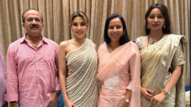 Photo of निर्मला शुभम नवले फाउंडेशन के जन्माष्टमी कार्यक्रम में आकर्षण का केंद्र बनी निक्की तंबोली