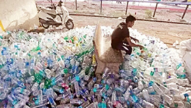 Photo of स्वास्थ्य बनाम प्लास्टिक और एल्युमीनियम