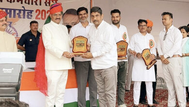 Photo of उप मुख्यमंत्री डॉ प्रेम चन्द बैरवा ने डॉ पीयूष त्रिवेदी को प्रशस्ति पत्र देकर सम्मानित किया