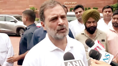 Photo of विपक्ष की चरित्र हनन और संवैधानिक संस्थाओं पर हमले वाली सियासत
