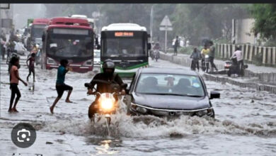 Photo of दिल्ली में भारी बारिश से देश की राजधानी का हाल हुआ बेहाल