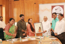 Photo of एम्स के प्रख्यात नेत्र चिकित्सक लिखते कविताएं भी