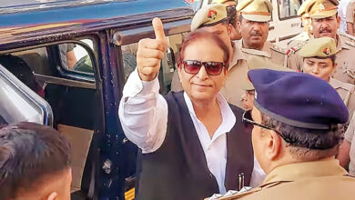 Photo of आज़म खान : सत्ता के मुखौटे उतार देने वाला नेता