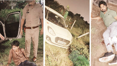 Photo of गाजियाबाद पुलिस से मुठभेड़ में घायल 2 शातिर अन्तर्राज्जीय वाहन चोर गिरफ्तार
