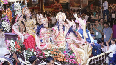 Photo of प्रभु श्री राम को सागर पार कराते केवट का दृश्य ए आई तकनीक से जीवंत हो उठा