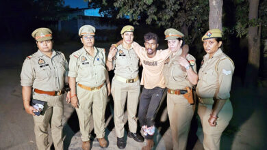 Photo of नारी शक्ति की पूजा के प्रतीक नवरात्रि के महापर्व पर गाजियाबाद ‘महिला थाना पुलिस टीम’ ने किया बड़ा धमाल