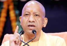 Photo of योगी राज में दूरी और असुरक्षा से सहमी महिला शिक्षक