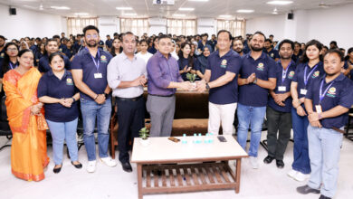 Photo of टीएमयू में वर्ल्ड साइट डे पर ऑप्टोमेट्री छात्रों ने ली लव योर आइज़ की शपथ