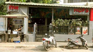 Photo of नाबालिग लड़कियों को शराब परोसने पर बुरे फंसे Hops Kitchen & Bar, लोखंडवाला पर कार्रवाई की मांग