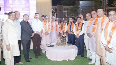 Photo of राजस्थान फाउंडेशन, मारवाड़ी युवा मंच और मारवाड़ी सम्मेलन ने नई दिल्ली में एक भव्य दिवाली सम्मेलन और संगीत संध्या का आयोजन किया