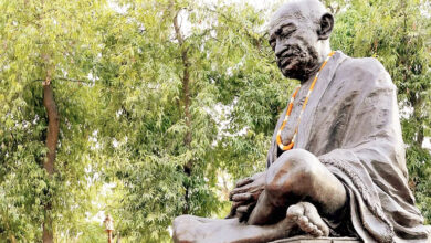 Photo of गांधी और गांधी विचार को कुचलने की कुचेष्टाएं कब तक?