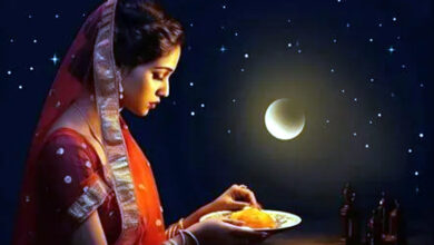 Photo of करवा चौथ पर दमके आपका चेहरा, जैसे आसमान में चांद