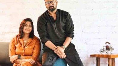 Photo of व्यक्तित्व और आत्मा का प्रतिबिंब हैं परिधान : सरथ और जैस्मिन