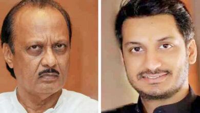 Photo of महाराष्ट्र के उप मुख्यमंत्री अजित पवार के बेटे पार्थ पवार से जुड़े जमीन सौदे पर विवाद घहरा होता जा रहा है !